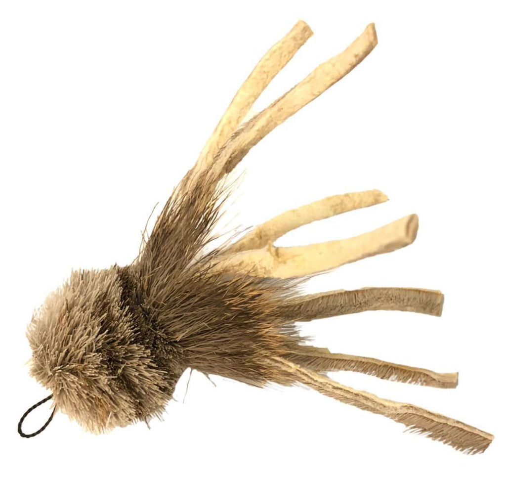 This is a Da Octopus Teaser Wand Replacement Lure by Go Cat. The octopus is manufactured from all natural fibers. It has  bristly fur and hair for the head and body. There are eight tan legs. The octopus has a cotter clip ring at the top of the head. This lure is meant to engage at the cat's hunting instincts like prowling, pawing, and pouncing. The lure works best with a Go Cat Teaser Wand Cat Toy. 