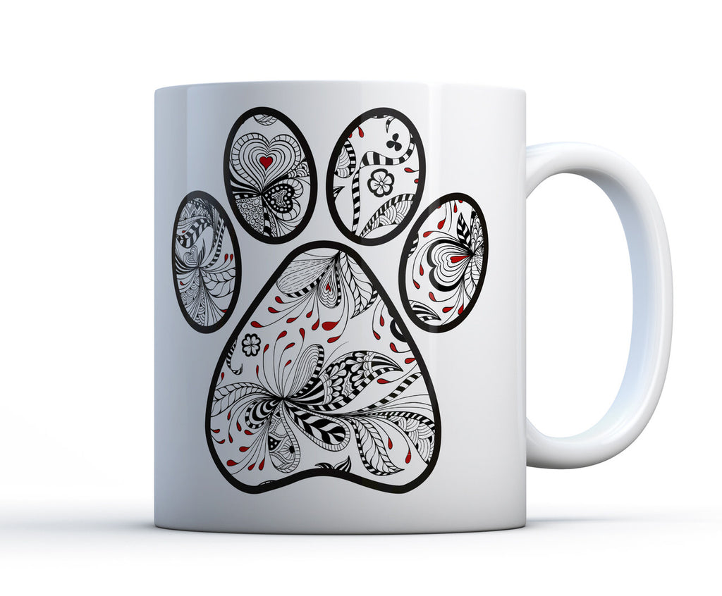 11oz or 15 oz mug with red and white queen of hearts artwork.